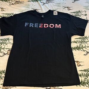 Gildan Black Freedom Tee
